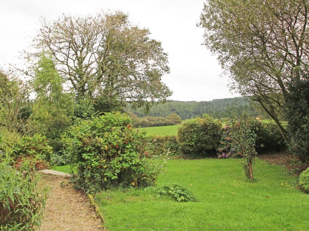 Meadowside Cottage, Characterful Grade 2 Listed Cottage Near To Wadebridge And Padstow 外观 照片
