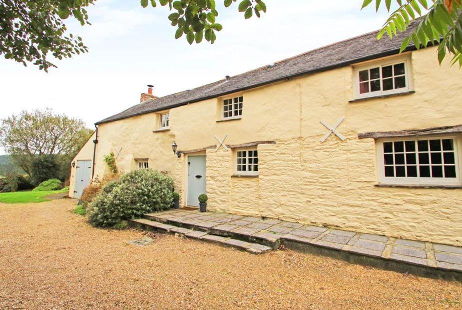 Meadowside Cottage, Characterful Grade 2 Listed Cottage Near To Wadebridge And Padstow 外观 照片